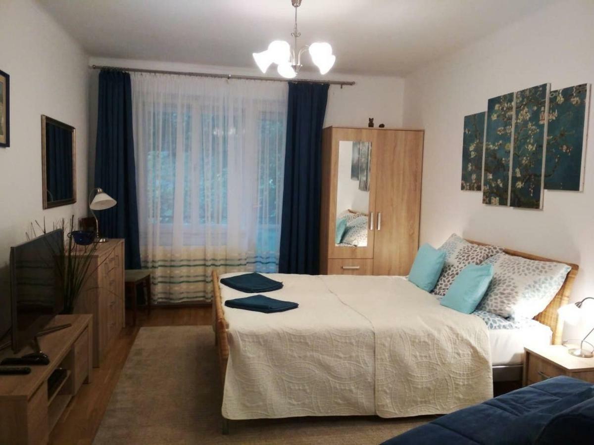 Zsuzsa Apartman Budapest Exterior foto